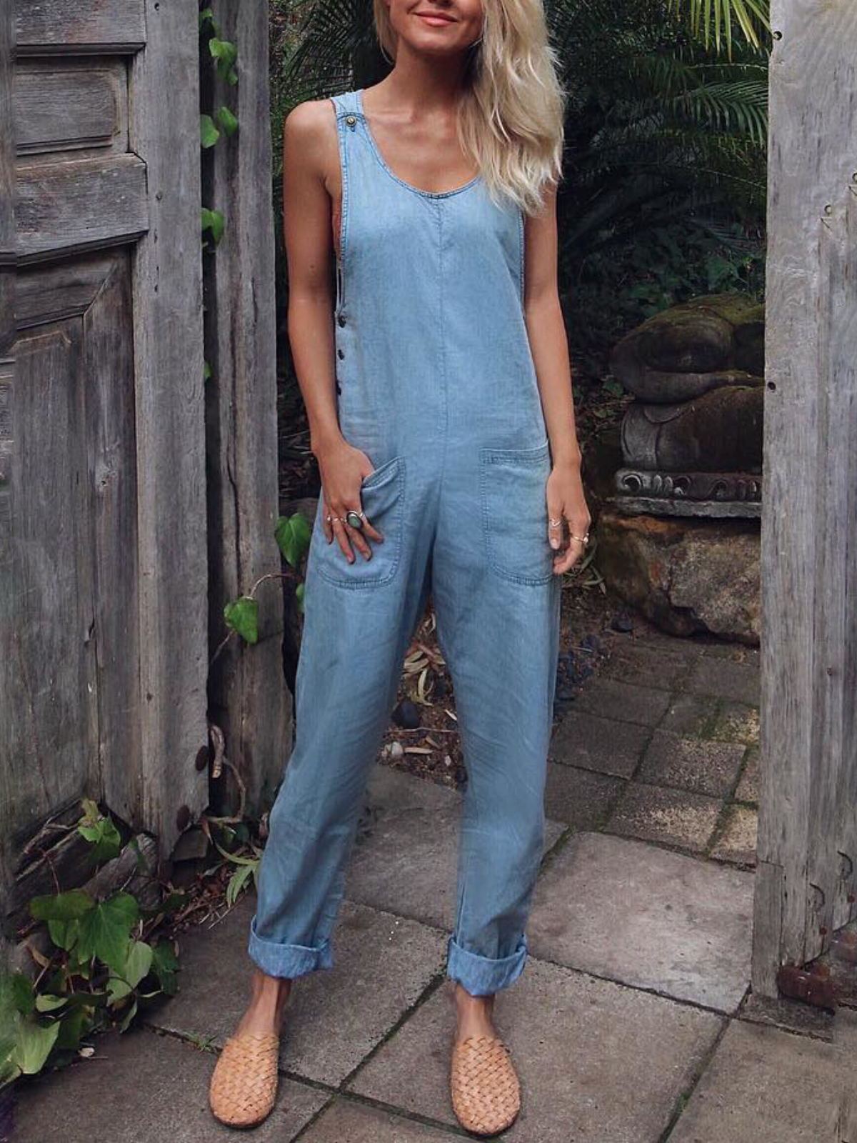 Casual Solid Sleeveless Pockets Jumpsuits