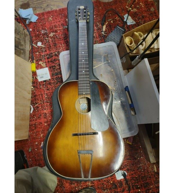1930’s Kay DeLuxe Round Hole Archtop