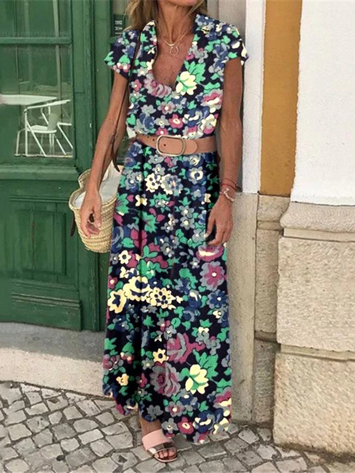 V-neck Flowers Printed Maxi Dress