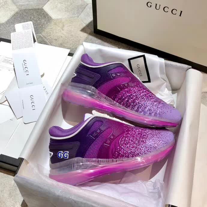 20秋季最新专柜款-古驰Gucci最新Ultrapace系列情侣款运动鞋，再推革新之作，个个配色惊艳，亮相2020时装秀