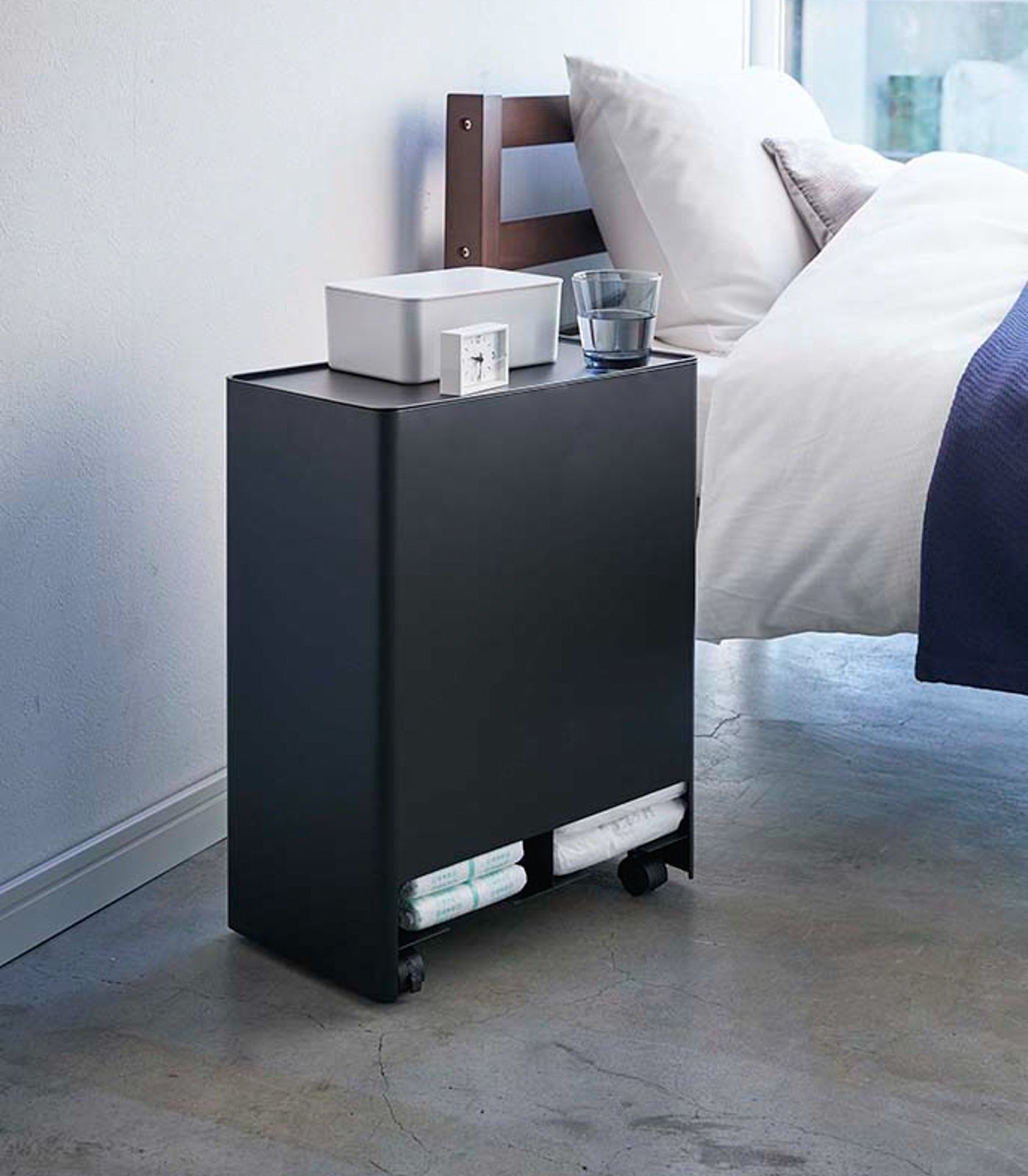 Rolling Diaper Stacker – Steel