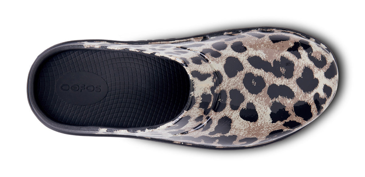Women's OOcloog Limited Edition Clog - Cheetah