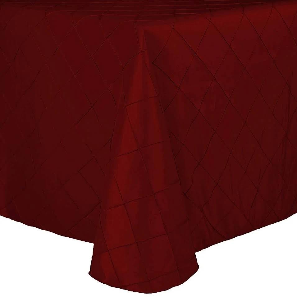 Ultimate Textile Embroidered Pintuck Taffeta 52 x 70-Inch Oval Tablecloth