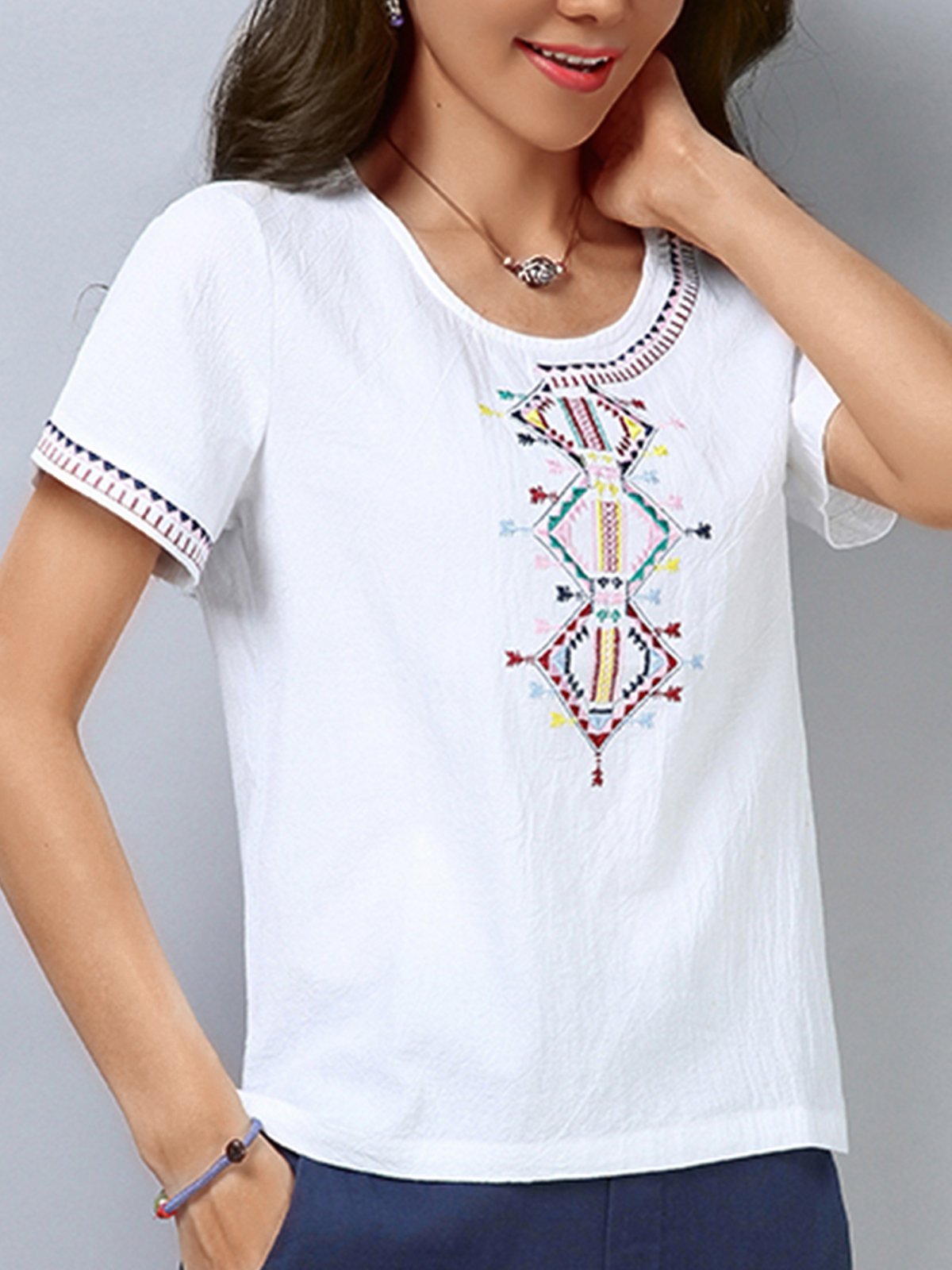 Plus Size Women Short Sleeve Round Neck Vintage Floral Casual Tops