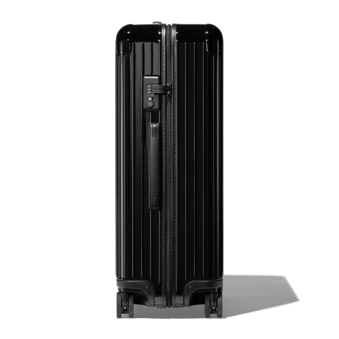 ESSENTIAL Check-In L - Taesua