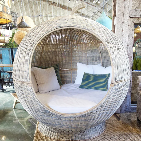 Outdoor bed apple bed rattan round bed Nordic villa swimming pool seaside vacation beach homestay rattan bed