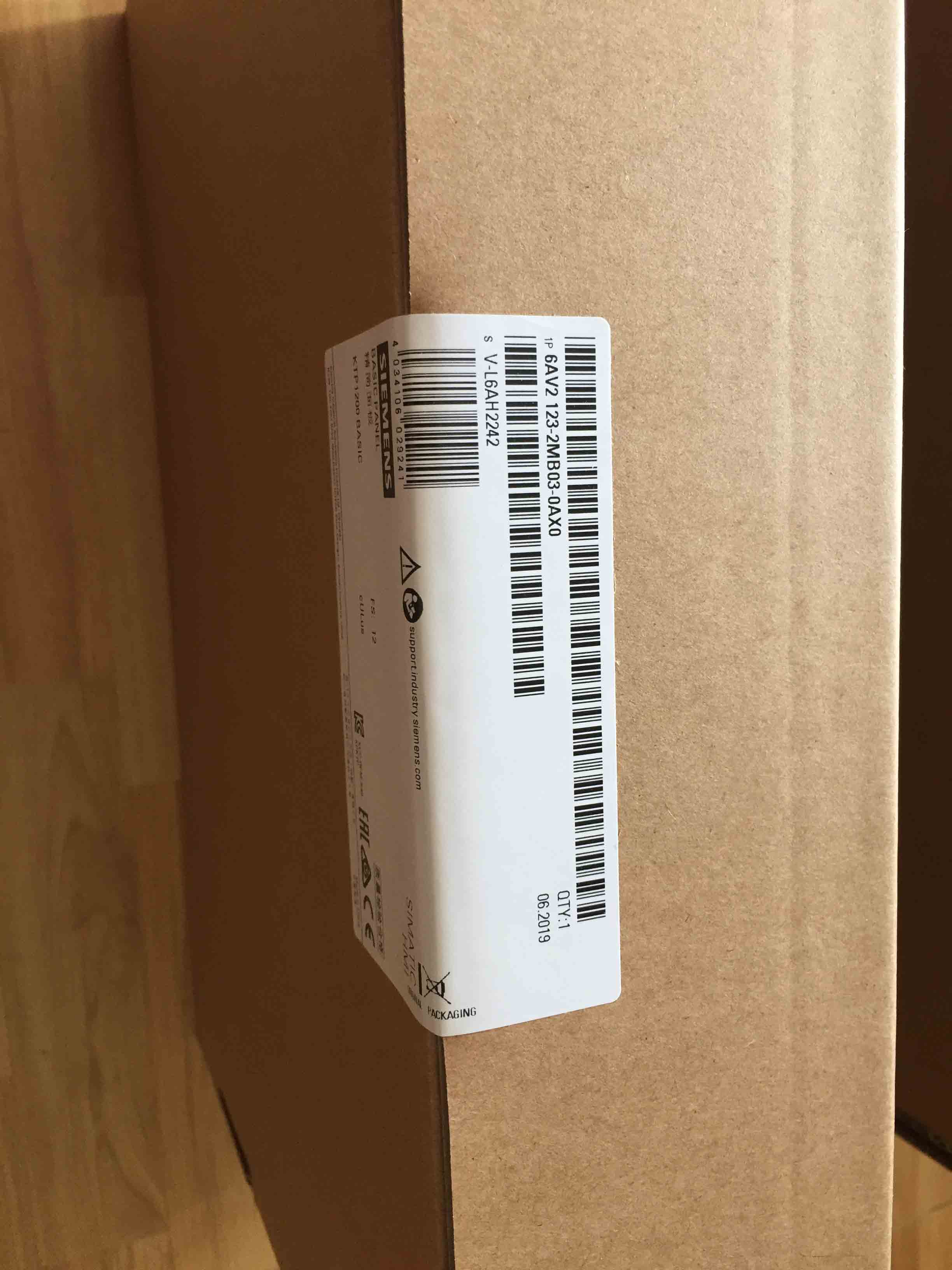 6AV2123-2MB03-0AX0 SIEMENS original new factory sealed