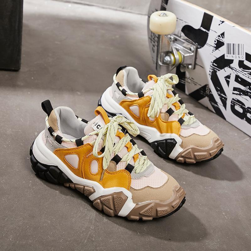 Breathable Lace Color Matching Sports Shoes