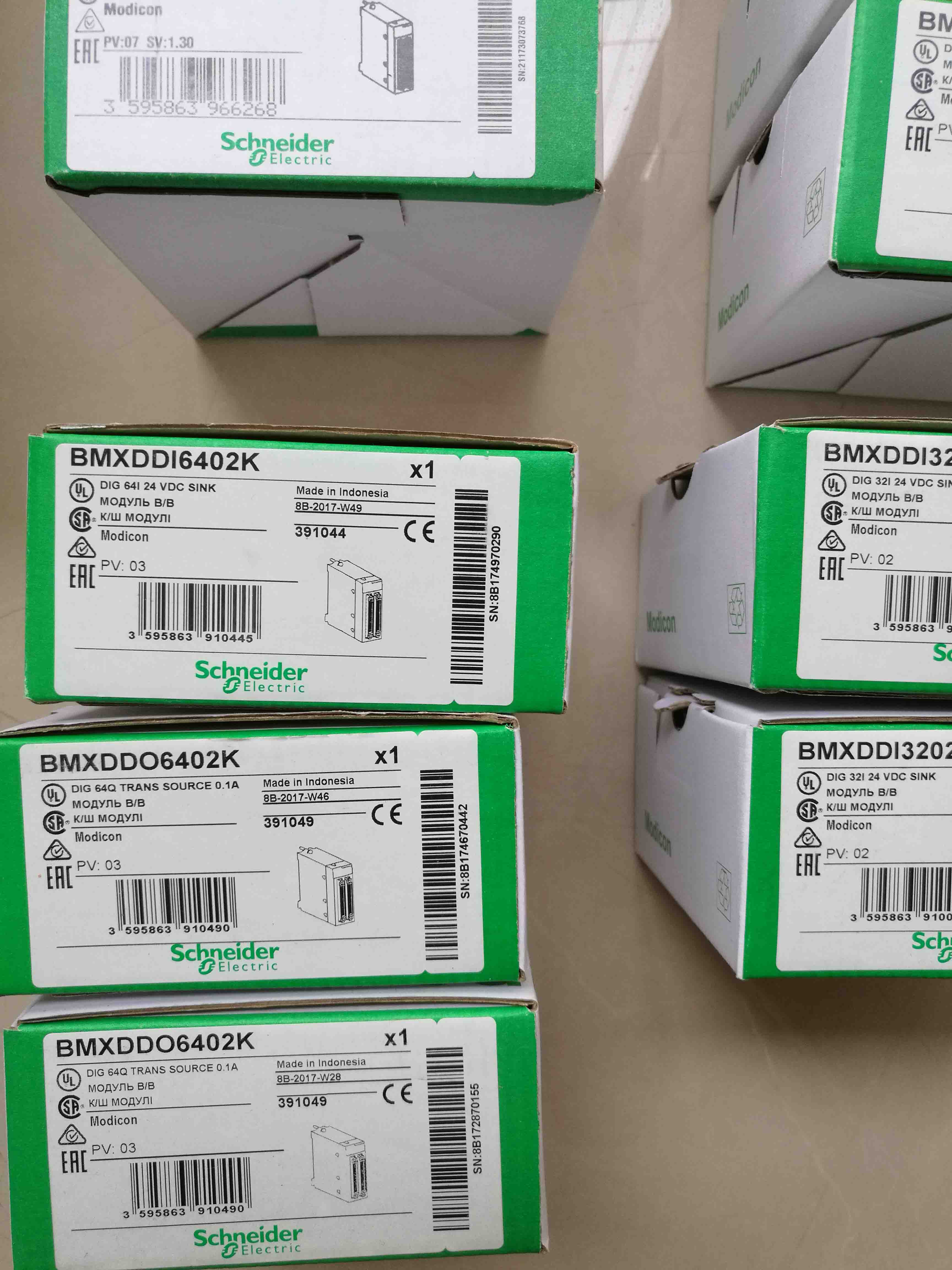 BMXDDO6402K Schneider Discrete output module Original Factory Sealed New