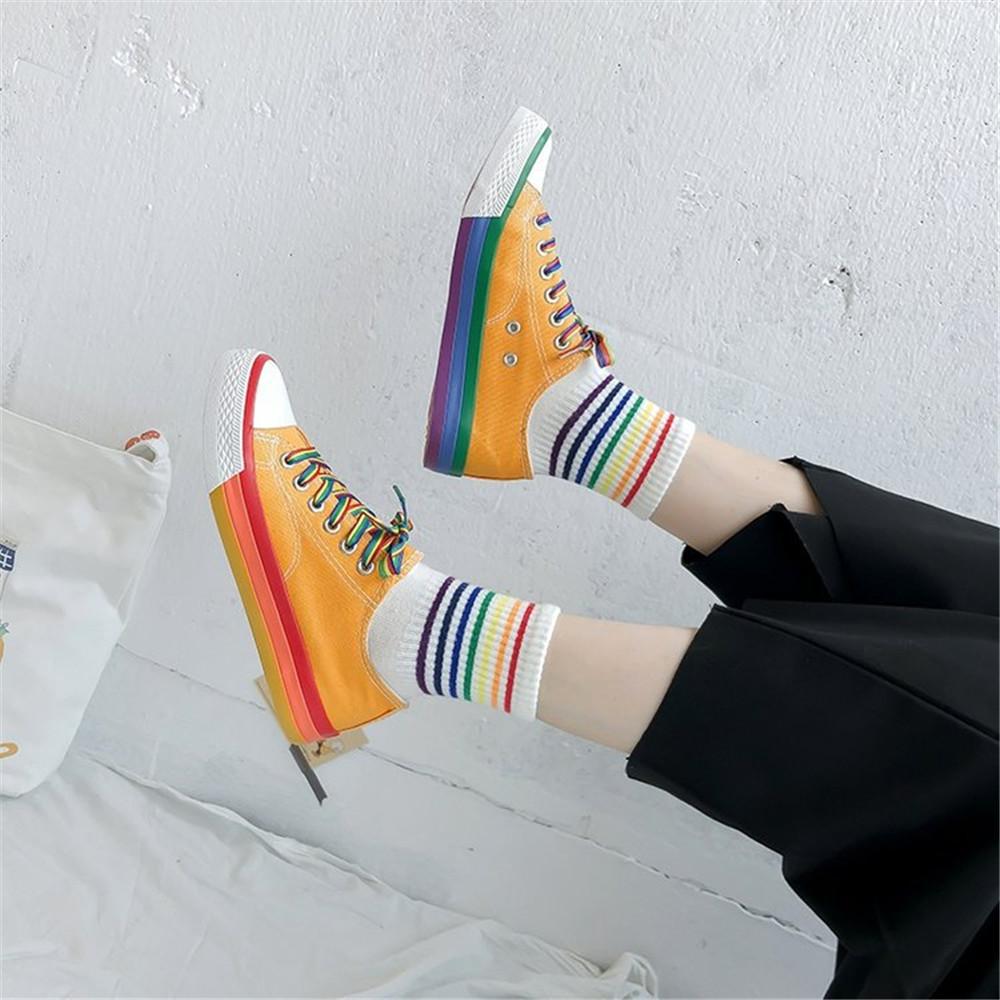 Women's color canvas casual shoes