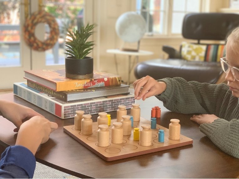 Kloak: The Under Cover Strategy Game