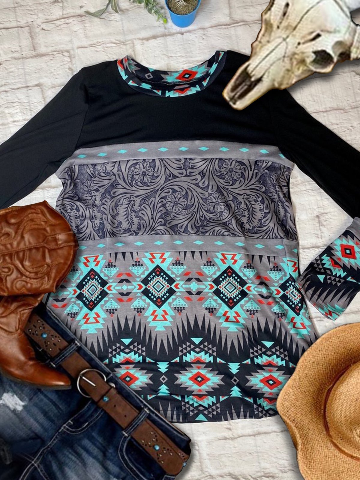 Long Sleeve Crew Neck Geometric Shift Shirts & Tops