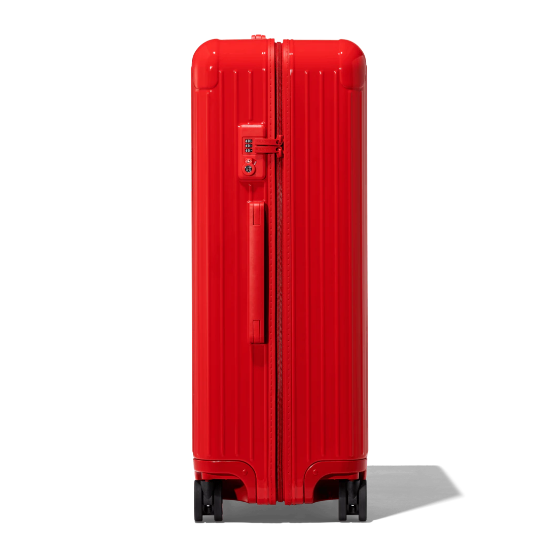 ESSENTIAL Check-In L - Taesua