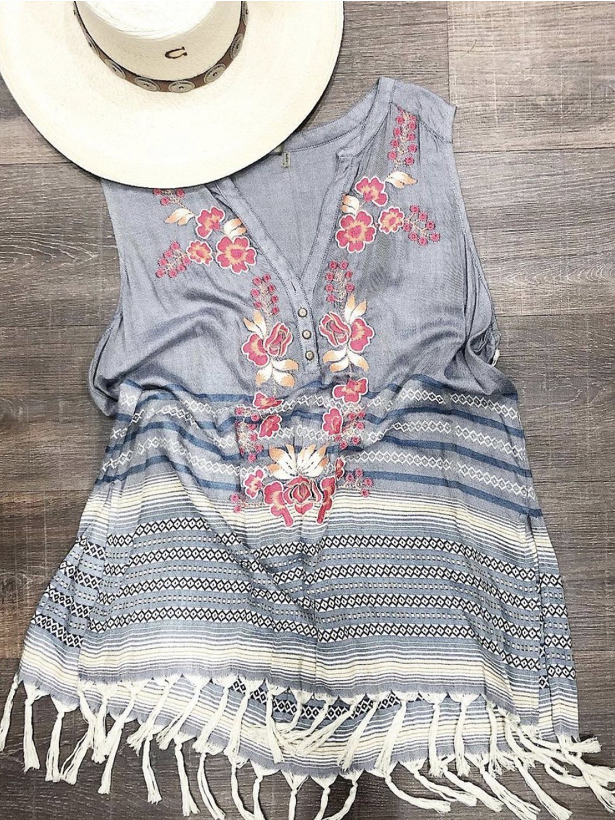 Vintage Sleeveless Shift Shirts & Tops