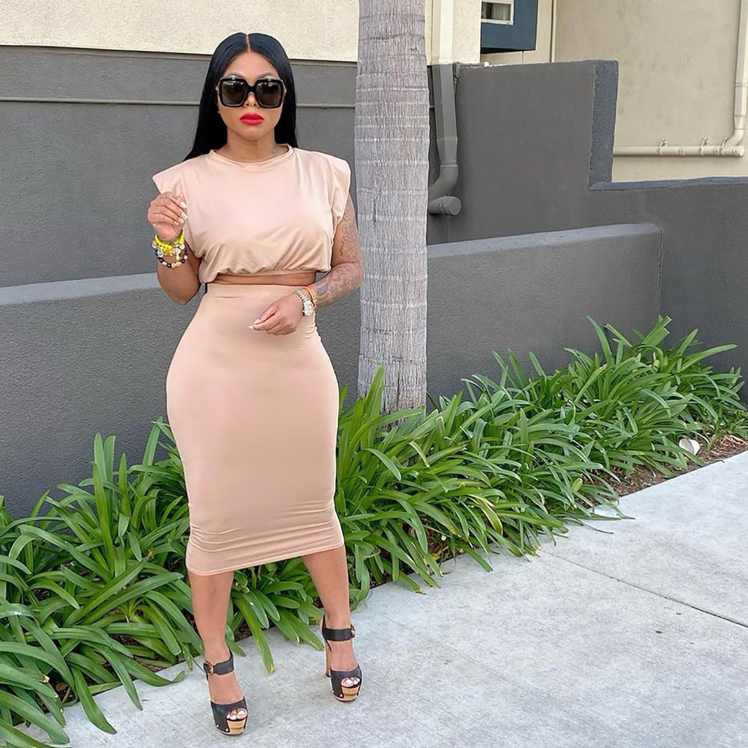 European and American women's 21 summer two-piece suit sleeveless padded T-shirt one-step skirt all-match fashionable casual suit H8912
