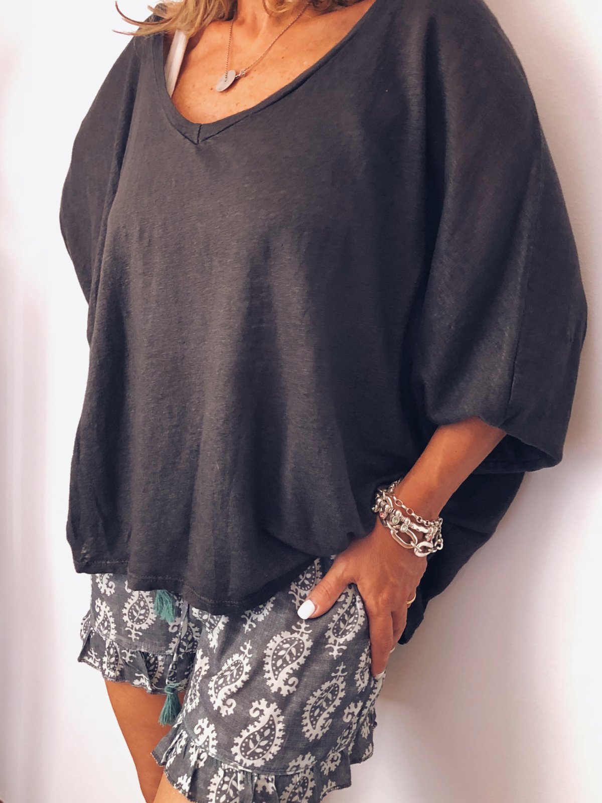 Black Long Sleeve Solid Shirts & Tops