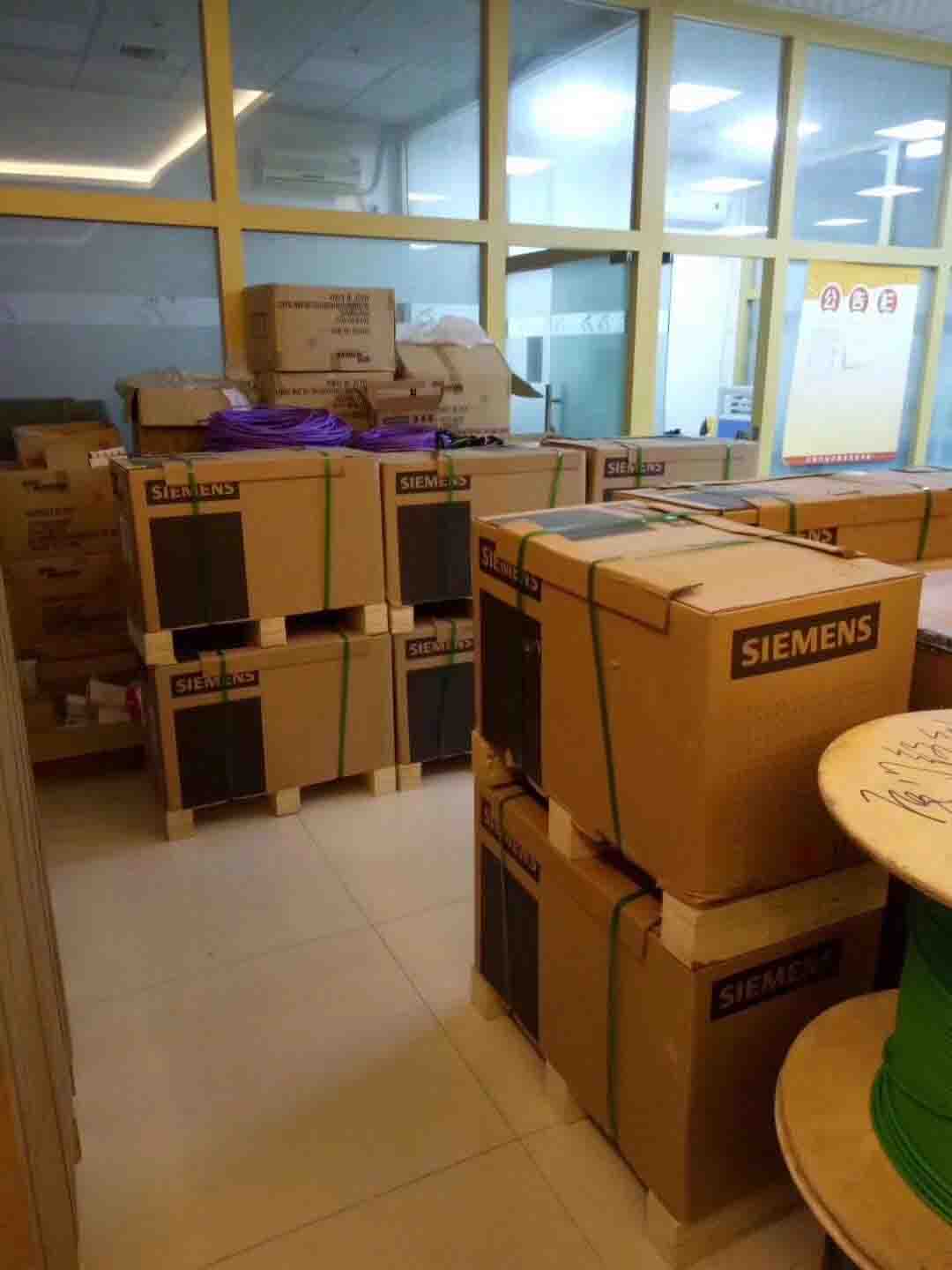 SIEMENS 6SL3224-0XE42-0UA0 SINAMICS G120 POWER MODULE