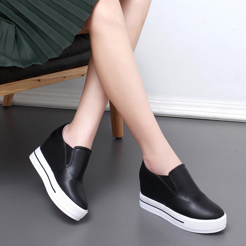 Round Toe Women Platform PU Fashion Sneakers