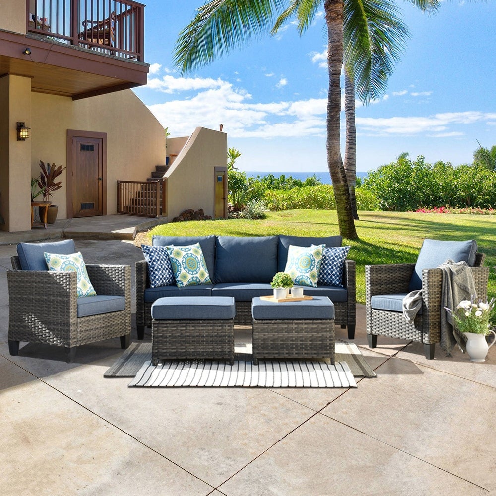 Ovios 5-piece Outdoor High-back Wicker Sectional Set