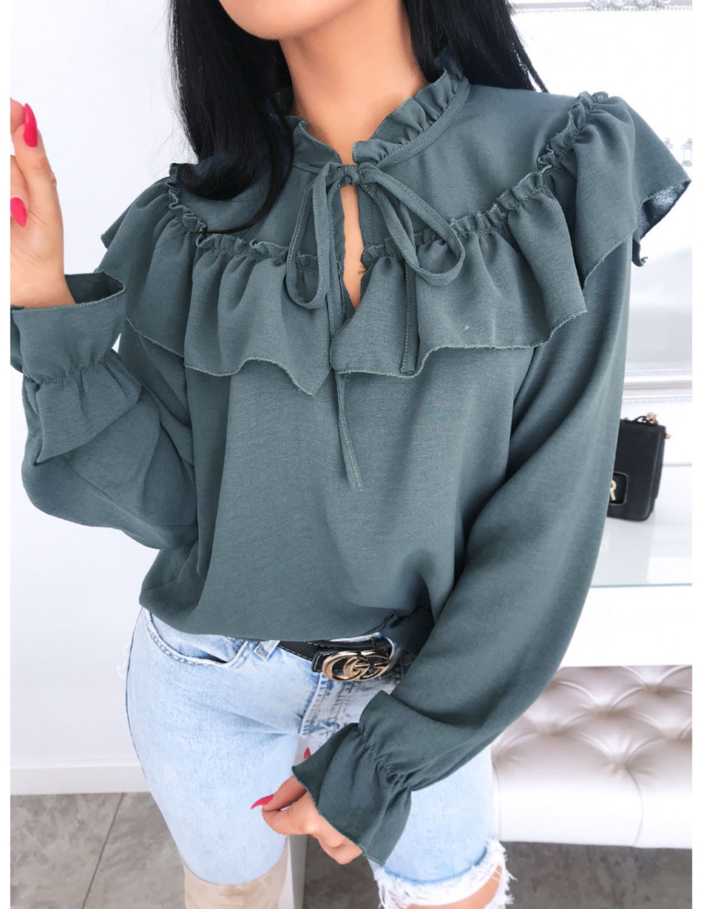 Solid Color Ruffles Vintage Blouse with Sleeves