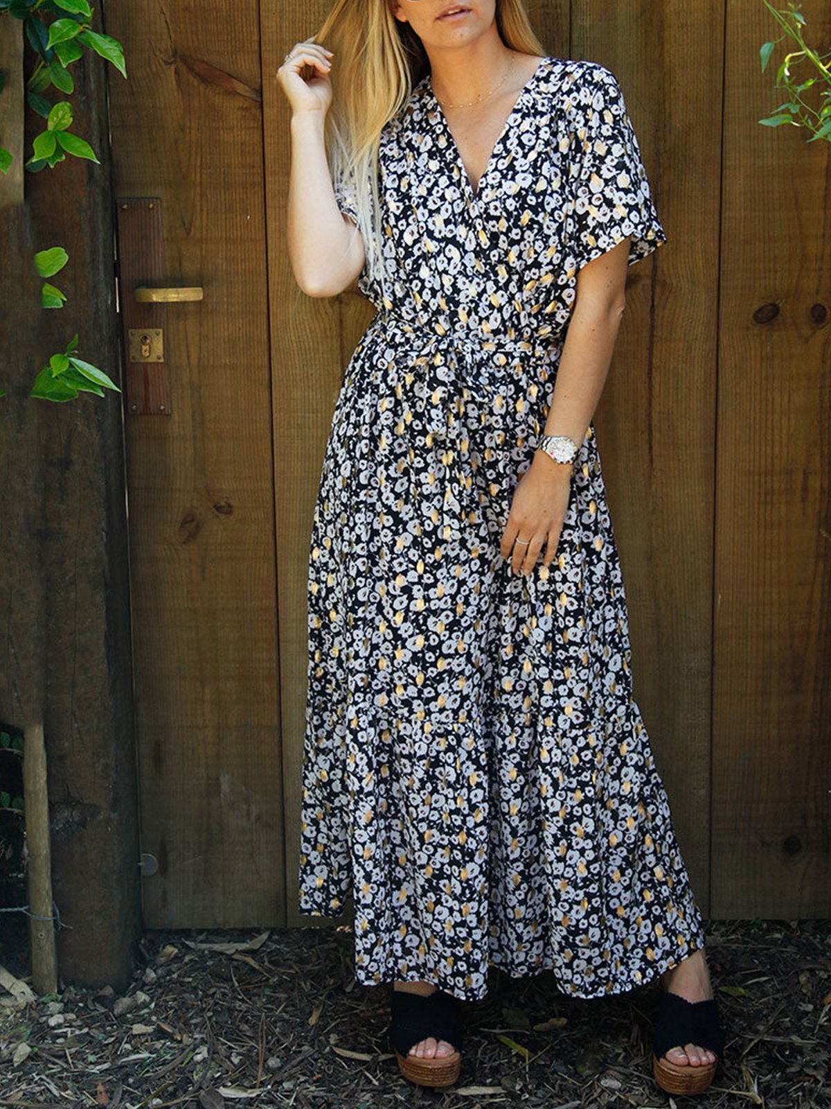 Black V Neck Chiffon Printed/dyed Short Sleeve Dresses