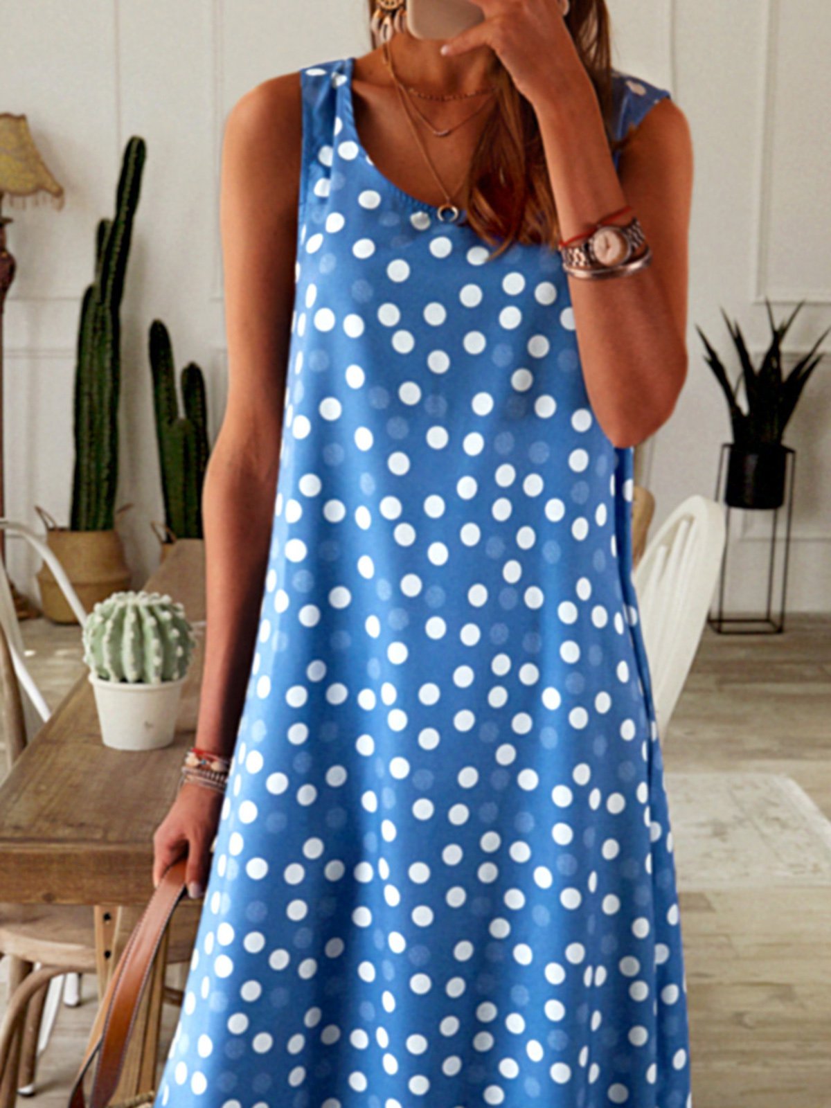 Sleeveless Dresses