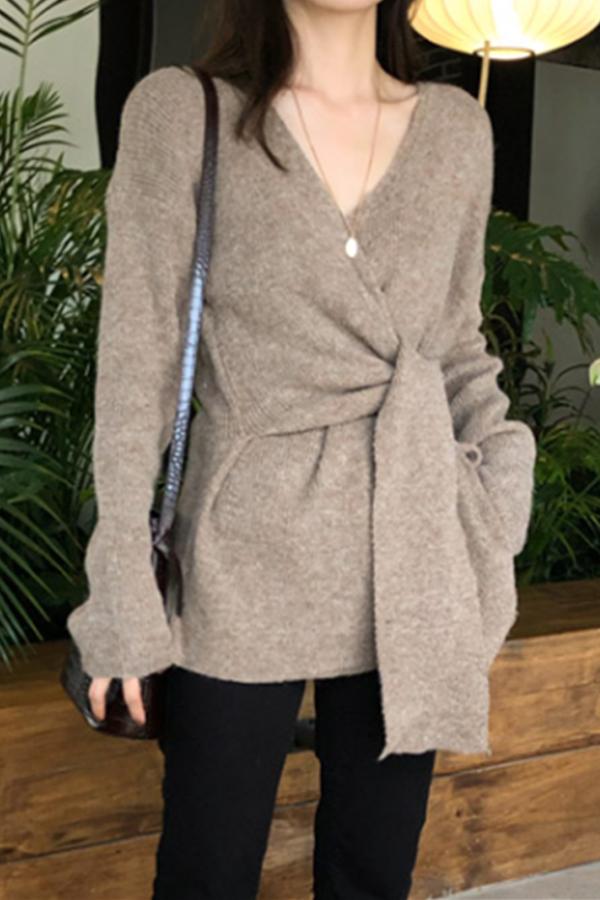 Stylish And Elegant V-Neck Sweater