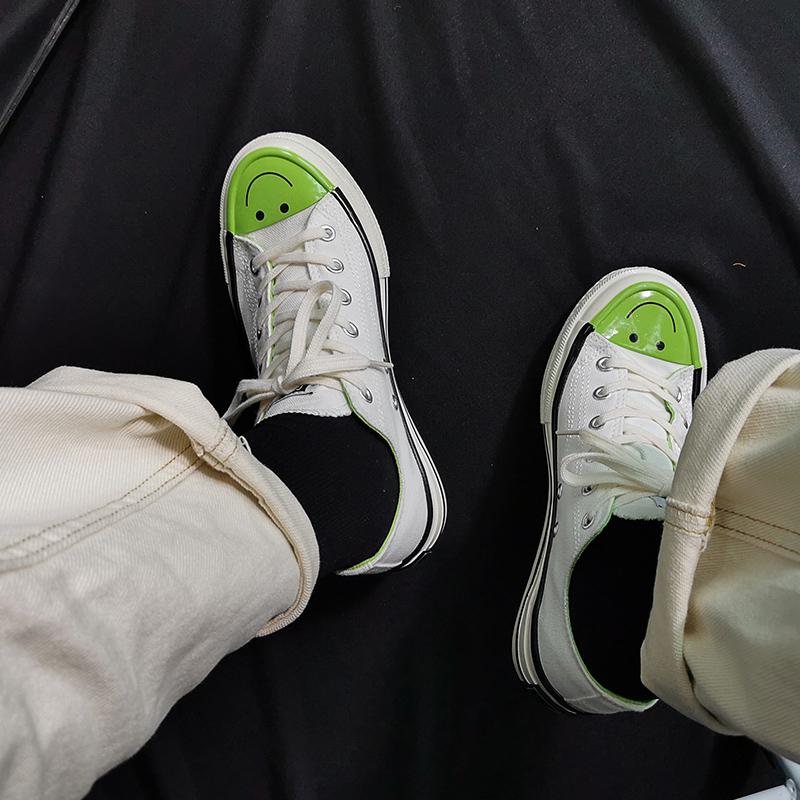 Women's Fashion Casual Cartoon Smiley Solid Color Canvas Sneakers