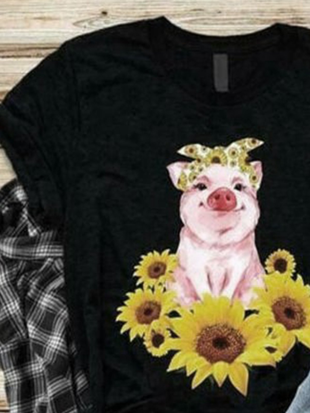 Casual plus size loose summer piggy chrysanthemum pattern printed short-sleeved round neck T-shirt