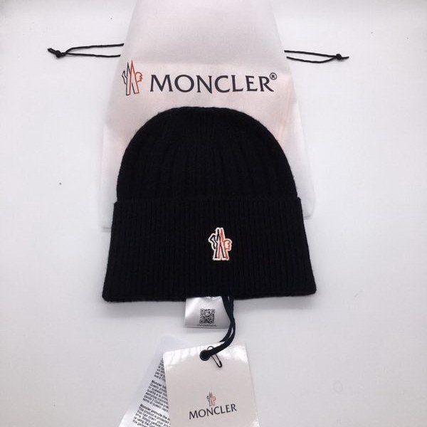 官网同步20秋季最新款-Moncler新款毛线针织帽子，专柜同步，冬季必备款