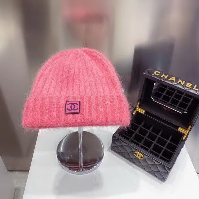 20冬季最新专柜款-Chanel秋冬新款高品质中古兔羊毛针织线帽，时尚百搭的炸街单品，弹性极佳，手感超好！粉色很嫩，嗲妹仔款！