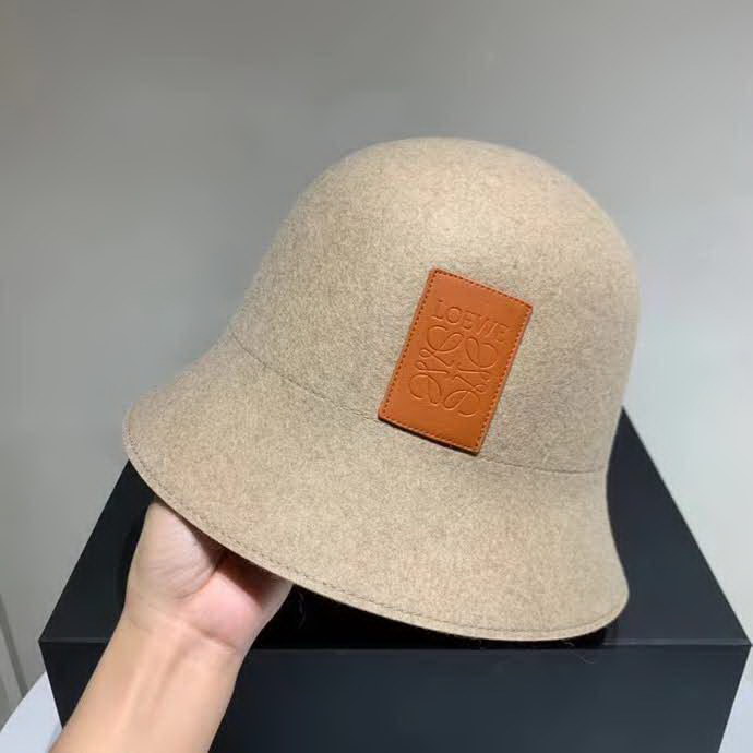 20冬季最新专柜款-罗意威LOEWE2020新款渔夫帽,羊毛面料、洗水皮包边