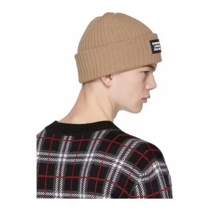 20冬季最新专柜款-Burberry毛线针织徽章标罗纹针织毛线帽 专柜新款同步 小红书推荐款