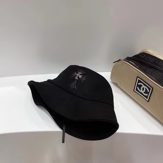 20冬季最新专柜款-ChromeHearts20秋冬新款羊毛呢子皮标十字架，个性街头朋克风，神秘复古十字架，帅气！帽型超正！精品刺绣皮边，妥妥的高级风！