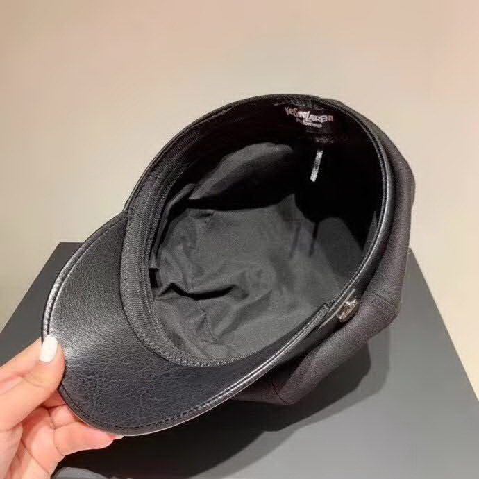 20冬季最新专柜款-圣罗兰ysl新款八角帽南瓜帽，Pu帽檐搭衣必备鸭舌帽