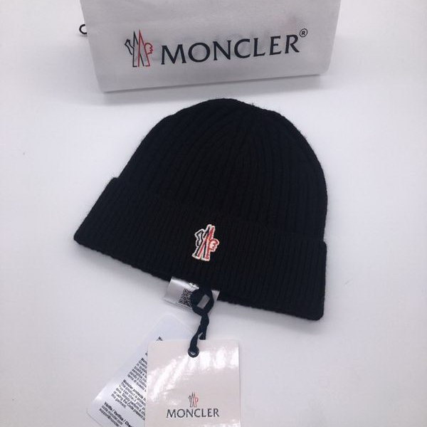 官网同步20秋季最新款-Moncler新款毛线针织帽子，专柜同步，冬季必备款