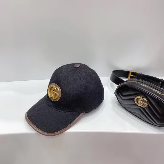 20冬季最新专柜款-古驰Gucci新款棒球帽，金属双G，专柜最新款，1:1开模订制，正版开模五金，原版帆布料+头层牛皮，质量超赞