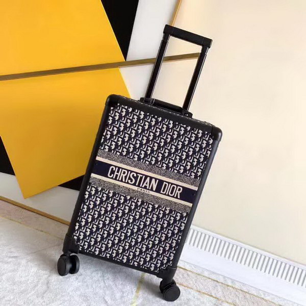 迪奥/Dior saddle马鞍系旅行箱，不但有ophidia复古老花帆布，同时还有精美小牛皮款式，特别体现质感，绝对亮点，时尚，酷炫
