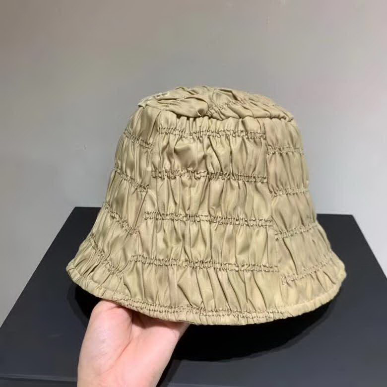 20冬季最新专柜款-Prada2020秋季新款褶皱休闲渔夫帽，百搭时尚，携带方便，可调节