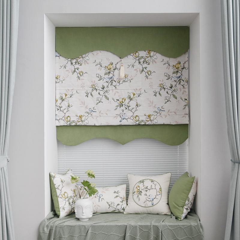 Print Polyester Roman Shade In Green