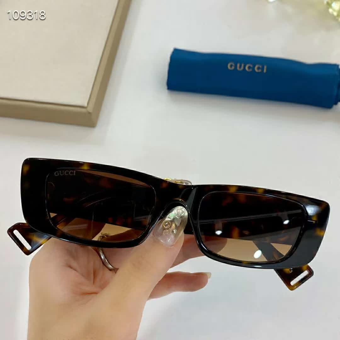 ☆「时尚达人首选」古驰Gucci☆2020全网最新太阳眼镜流行趋势销量排行第一,让你做最耀眼最酷的时尚达人