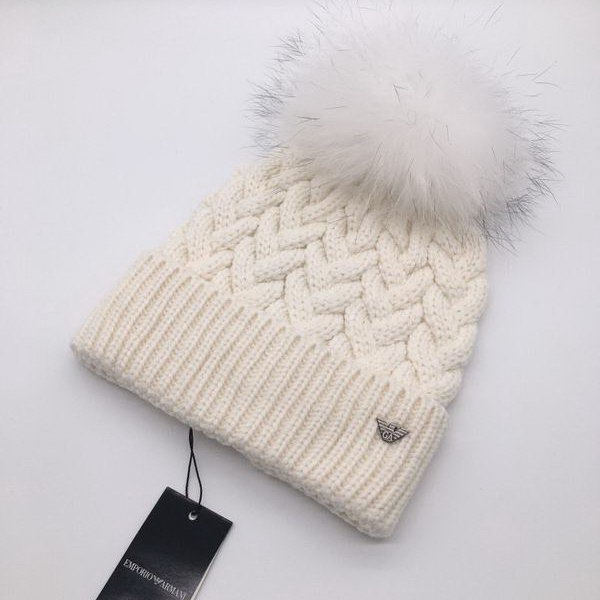 官网同步20秋季最新款-armani新款毛线针织帽子，独​家定‎制​超大毛球​，特别​火爆，采用精选​毛​线，手感超柔软，弹性极佳