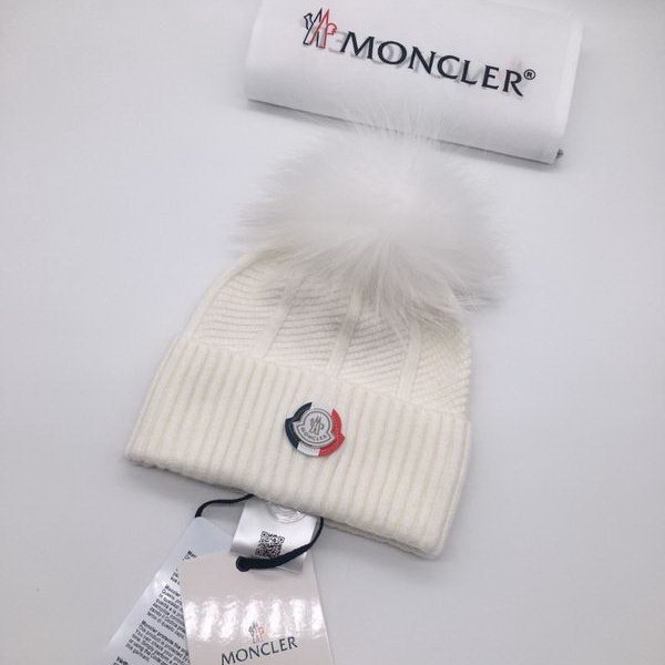 官网同步20秋季最新款-Moncler新款针织帽，独家定制超大毛球，特别火爆，采用精选毛线，手感超柔软，弹性极佳