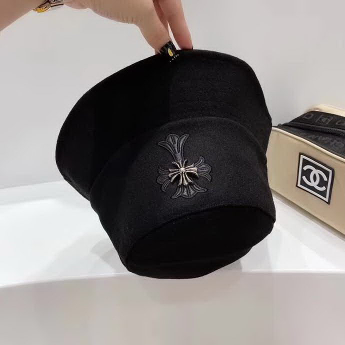 20冬季最新专柜款-ChromeHearts20秋冬新款羊毛呢子皮标十字架，个性街头朋克风，神秘复古十字架，帅气！帽型超正！精品刺绣皮边，妥妥的高级风！