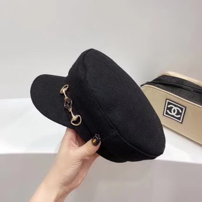 20冬季最新专柜款-古驰Gucci锁扣羊毛呢子军帽，简约轻奢大牌风，简约百搭气质款，保暖凹造型必备单品！