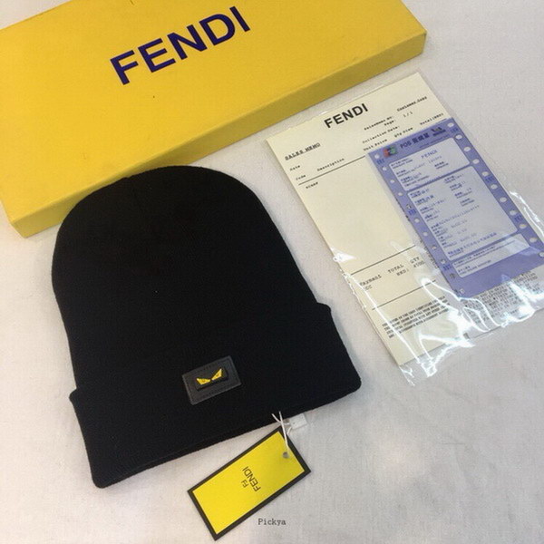 官网同步20秋季最新款-Fendi新款毛线针织帽子，专柜同步，冬季必备款