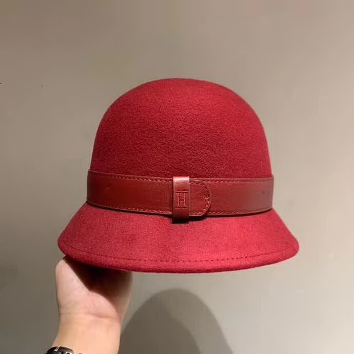 20冬季最新专柜款-爱马仕Hermes2020新款羊毛礼帽，羊毛盆帽，高档皮带刺绣logo 超级大牌范儿，机场必备神器