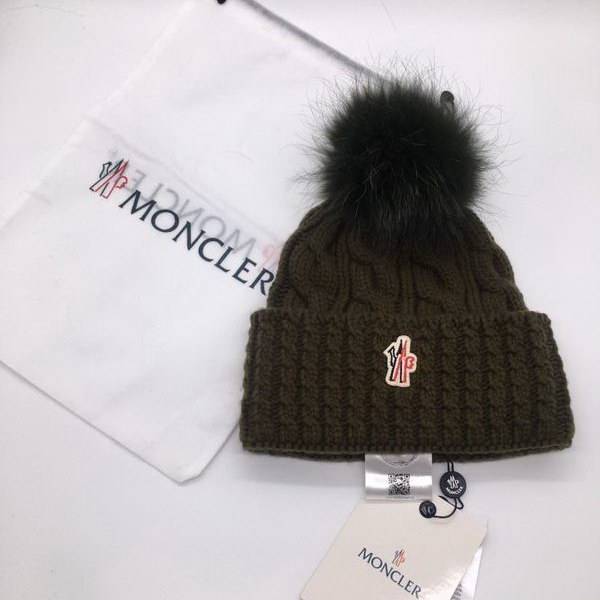 官网同步20秋季最新款-Moncler新款针织帽，独家定制超大毛球，特别火爆，采用精选毛线，手感超柔软，弹性极佳