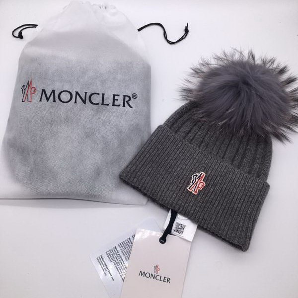 官网同步20秋季最新款-Moncler新款针织帽，独家定制超大毛球，特别火爆，采用精选毛线，手感超柔软，弹性极佳