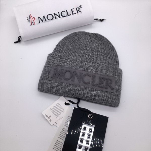 官网同步20秋季最新款-Moncler新款毛线针织帽子，专柜同步，冬季必备款